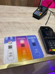 Plaque NFC Trio Google/Instagram/Facebook